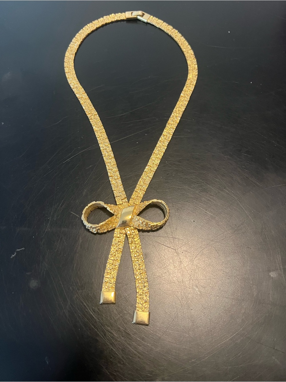Elegant Gold Bow Pendant Necklace - Women Jewelry